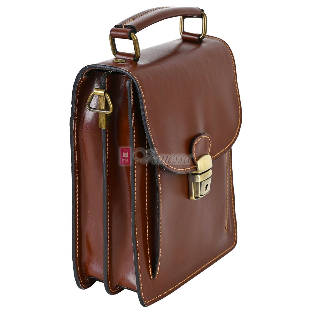 Мъжка чанта от естествена кожа в светлокафяв цвят. Код: EKM44